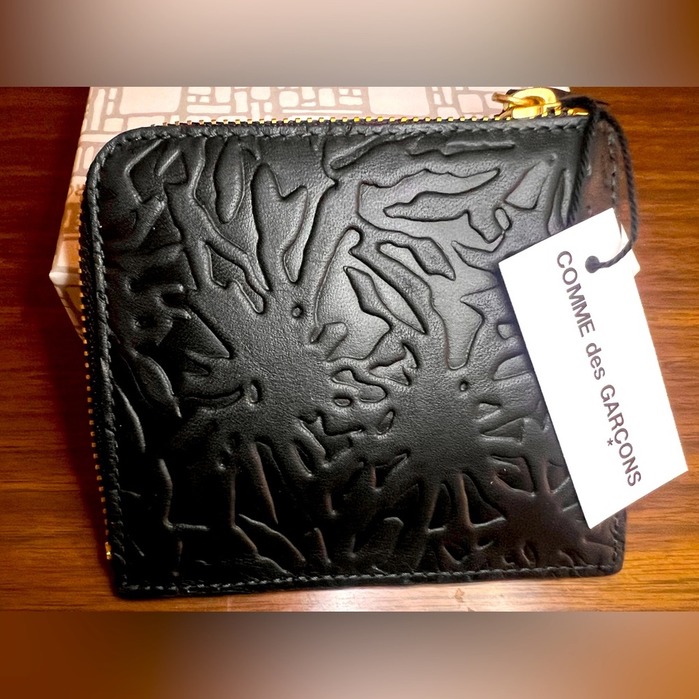 New COMME des GARCONS Embossed Forest Leather Wallet Black SA3100EF
